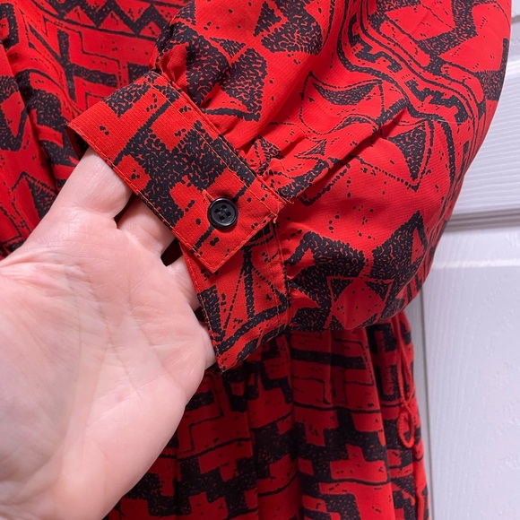 Vintage 80s Red Black Geometric Dress Shoulder Pads Size 8 - Picture 4 of 9